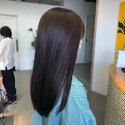 オリーブブラウン