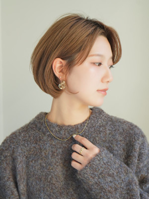 ショート・ボブ/丸顔/前髪あり/絶壁解消/40代/50代/