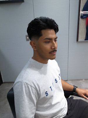 バーバーラルフカールオールバックスキンフェード/渋谷