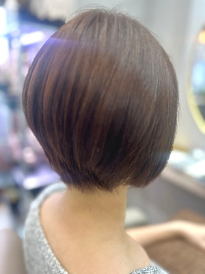 カッコよく決まるショートレイヤー♪