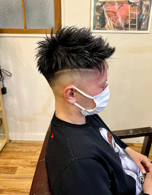 ラインスキンフェードカット