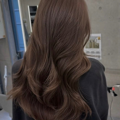 赤みのないアッシュブラウン