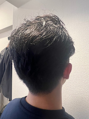 くせ毛いかしツーブロック