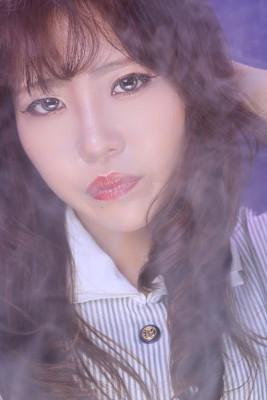 冬のひかりを纏うピンクベール