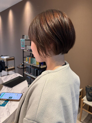 ショートから伸ばしていくためのカット