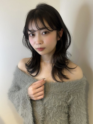 【AYAKI】ミディアムレイヤーくびれヘア