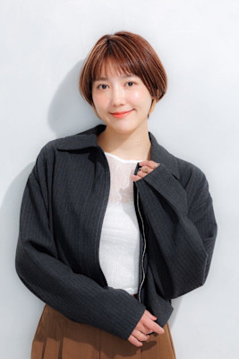 丸みショートマッシュスタイル