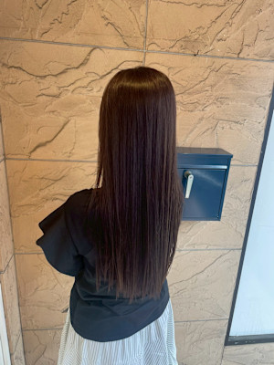艶髪ロング　ダークブラウン　髪質改善