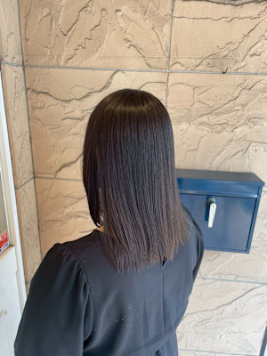 顔まわりレイヤー　セミロング　