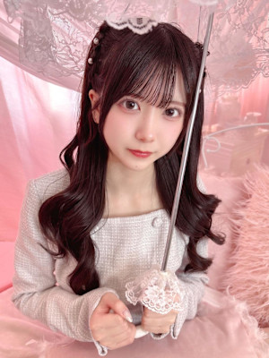 橋本菜々子ちゃん編み上げハーフツイン＊まゆ/小顔/大須 栄