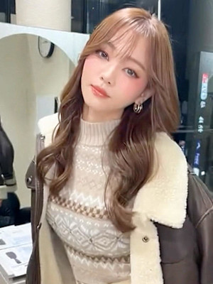 ブラウンカラー