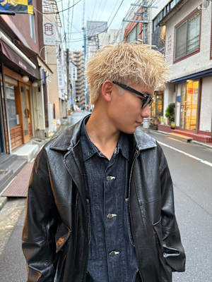 RIKI指名限定カットケアブリーチカラー