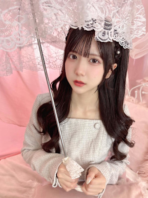 橋本菜々子ちゃん編み上げハーフツイン＊まゆ/小顔/大須 栄