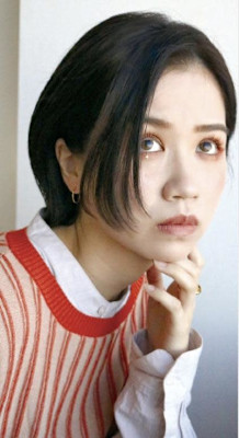 大人センターパートボブ