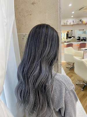 バレイヤージュ×グレー[韓国/上尾]