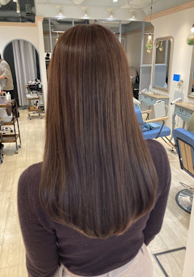 ロング顔周りレイヤースタイル艶髪パープルブラウン