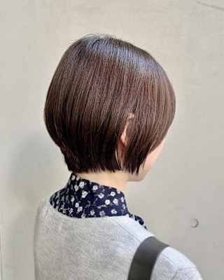 ショートボブ×前下がり×レイヤー×丸み×前髪×横浜