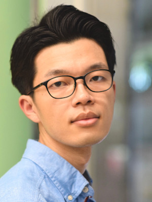 ナチュラルパートスタイル　就活ヘア　清潔感