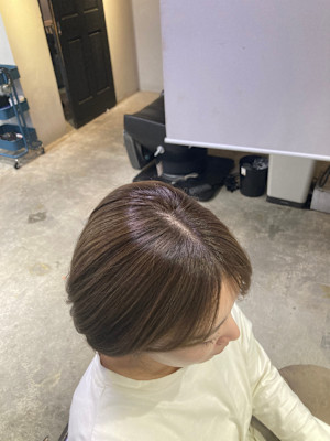 ショートボブ×白髪がハイライトぽくなる白髪ぼかし【lok 】