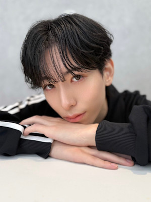 Men’s salon Zina 天神×スタイル