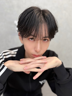 Men’s salon Zina 天神×スタイル