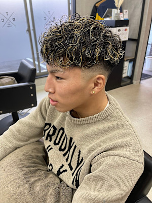 スペインカール/メッシュ【福岡/天神/メンズパーマ】