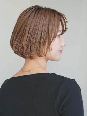 ショート・ボブ/丸顔/前髪あり/絶壁解消/40代/50代/