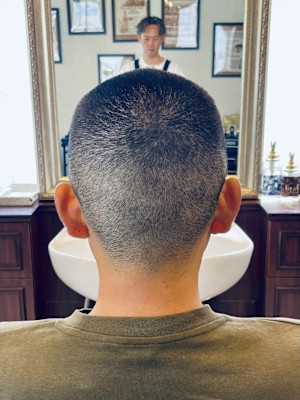 【40代 男性】ロンドンボウズ（大宮/バーバー）