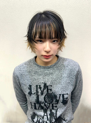 抜け感ウルフショート アンブレラカラー