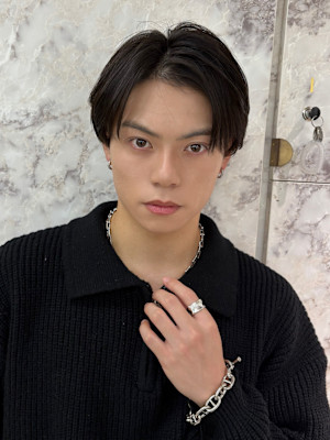 大人かっこいいアップバングショート