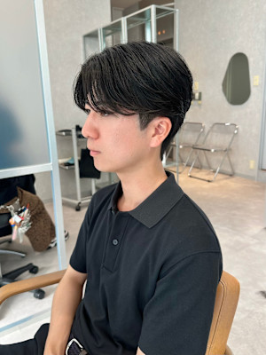 毛流れセンターパート(メンズカット/ダウンパーマ/ナチュラル