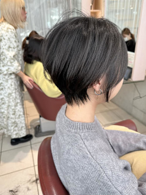 くびれショート