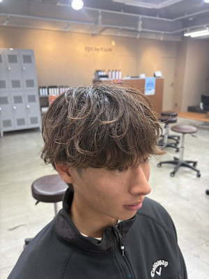 シャドウパーマ