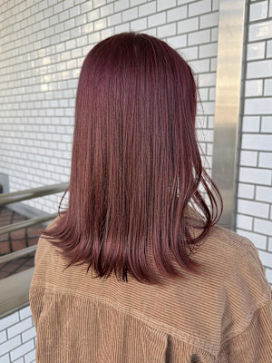 深みと透明感を両立した大人ボルドー♪