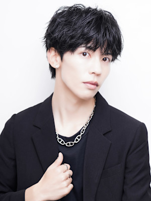 メンズショート 韓国風パーマ ニュアンスパーマ 20代 束感