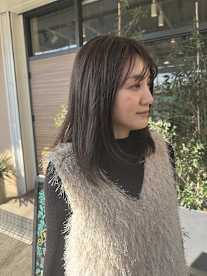 グレージュカラー/レイヤースタイル