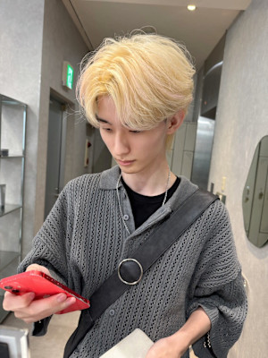 Men’s salon Zina 天神×スタイル