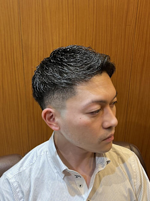 銀座　理容室　ビジネスショート
