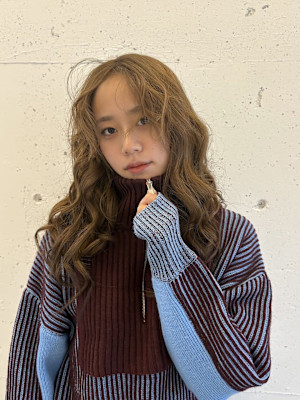 髪質改善 / 透明感カラー / ナチュラルベージュ