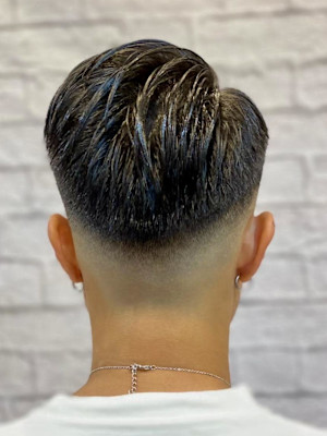 フェードカット