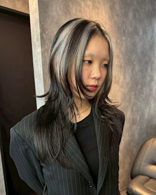 セクションカラー　デザインカラー　ケアブリーチカラー