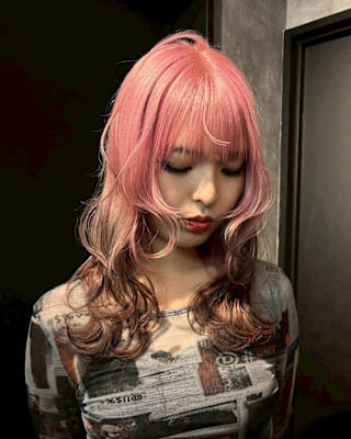 ルーツカラー　デザインカラー　ケアブリーチカラー　姫レイヤー