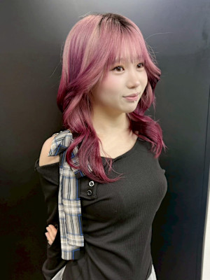 ルーツカラー　デザインカラー　ケアブリーチカラー　ウルフ