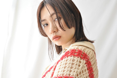 ベージュ/髪質改善/束感艶ミディアムボブレイヤー/コンパクト