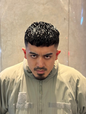 クロップ×濡れパン