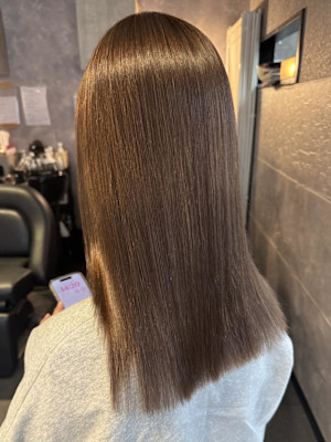 《鈴木茉奈》オリーブブラウン/ダブルカラー/艶髪