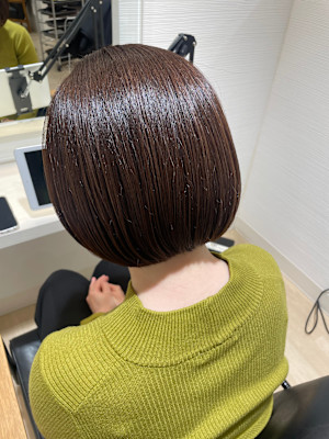 ベージュ系ボブ