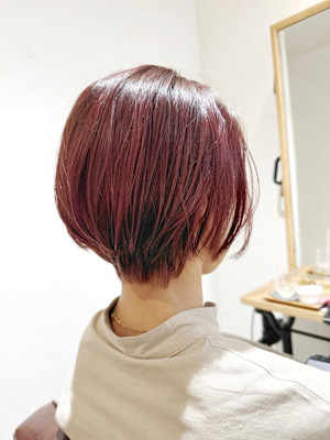 ショートボブピンクカラー