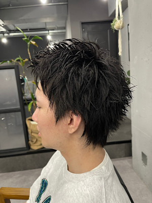 WAVY 桜木町×スパイキーショート