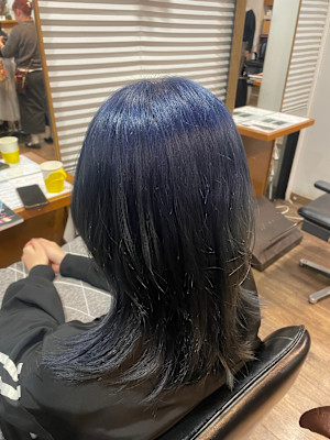 〈木賀　絵莉子〉ウルフ×ブリーチオンブルーブラック